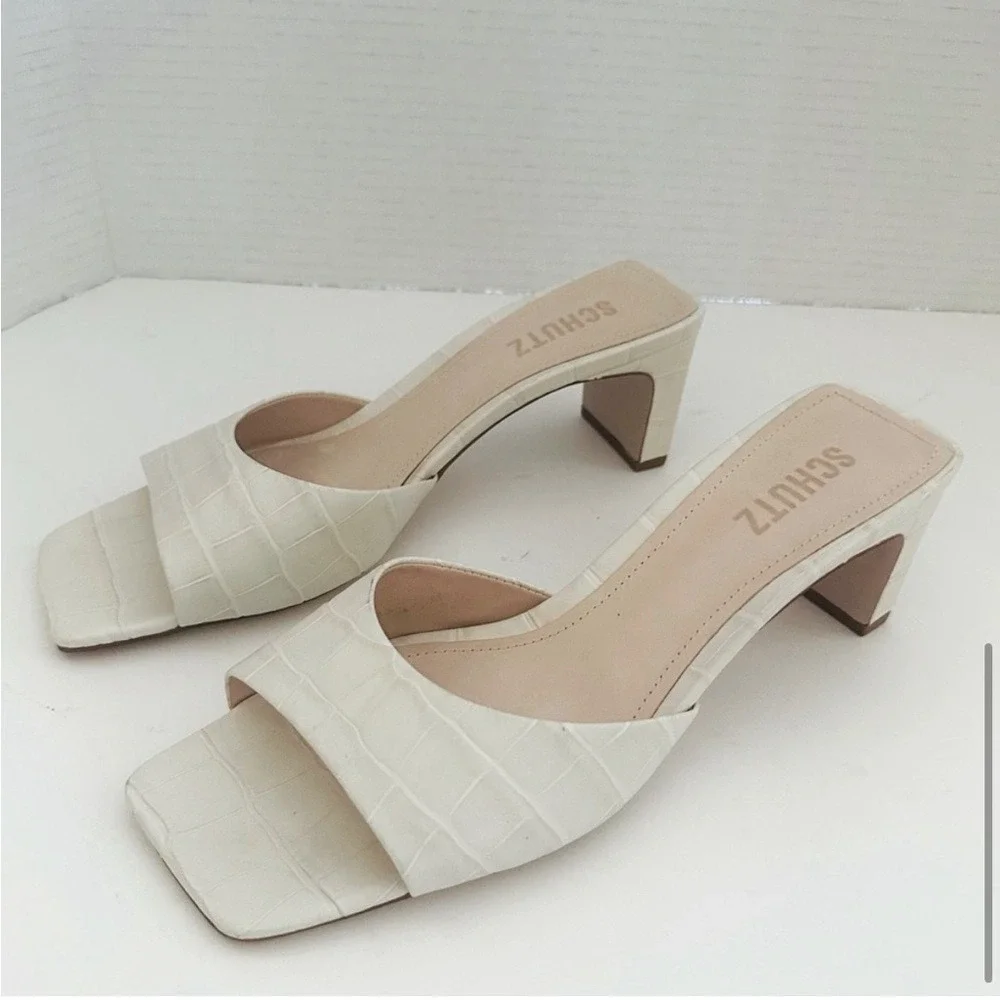 Schutz The Queliana Croc Embossed Mule Block Heel Slip-On Sandal,White, Size 8.5